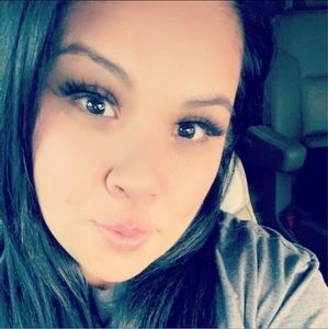 Meet your Posher, Ericka